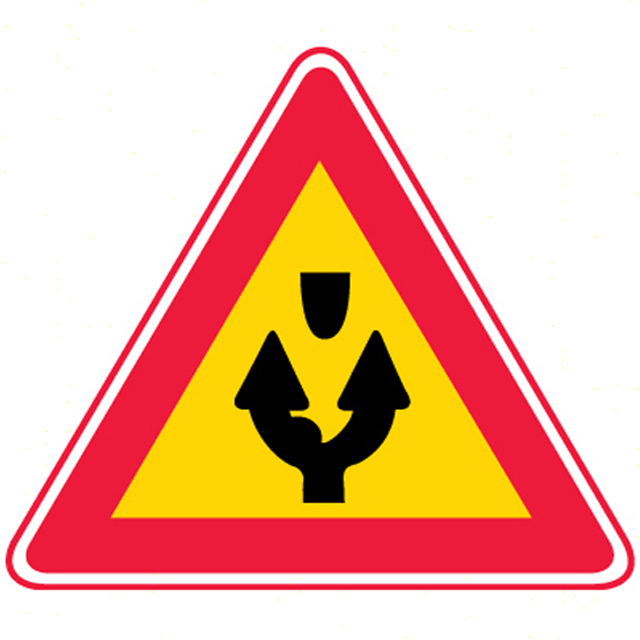 ǰ 
